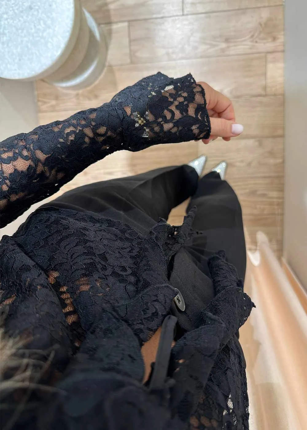 Anika Lace Blouse - Black