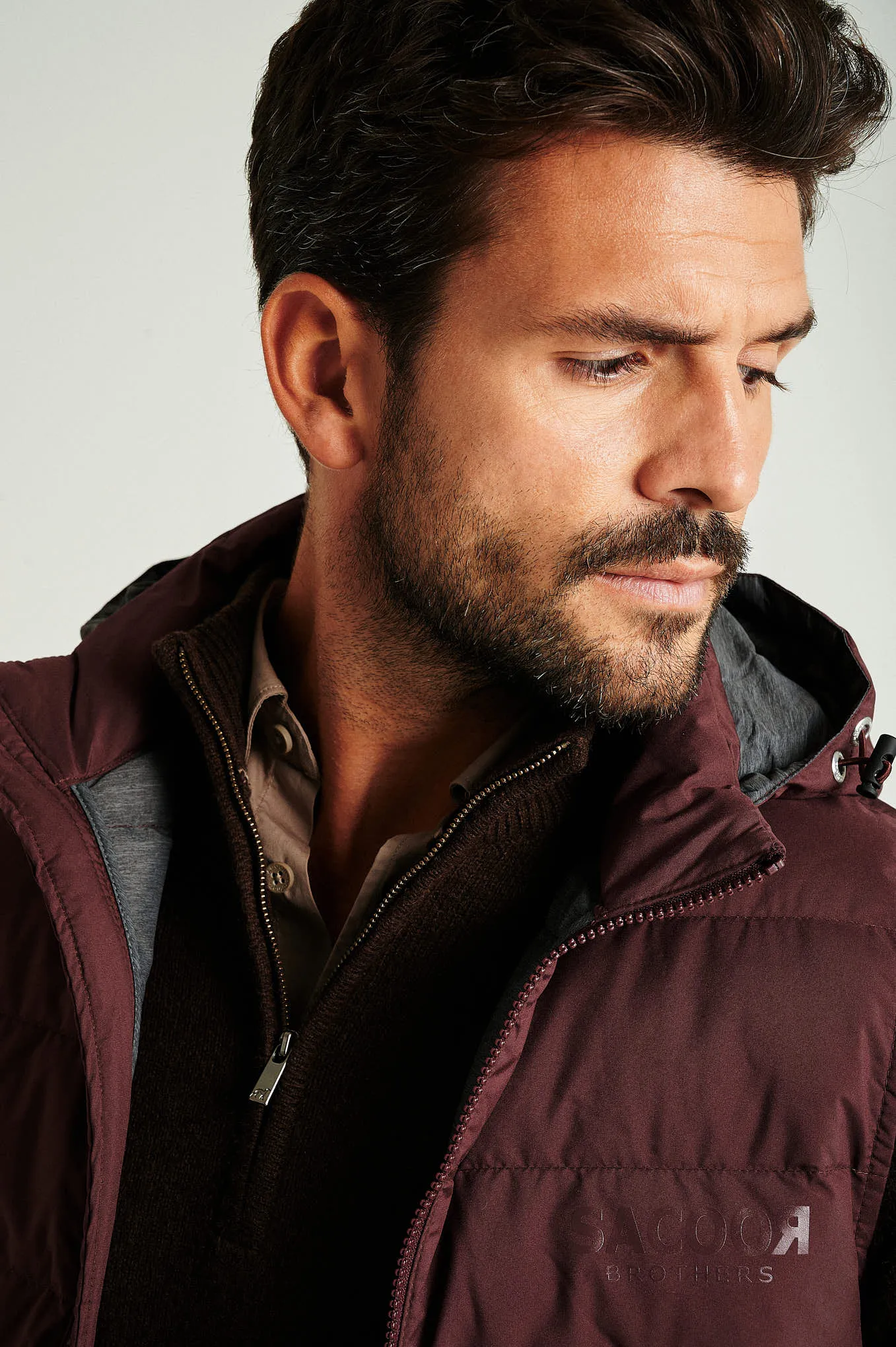Men's recycled light down vest