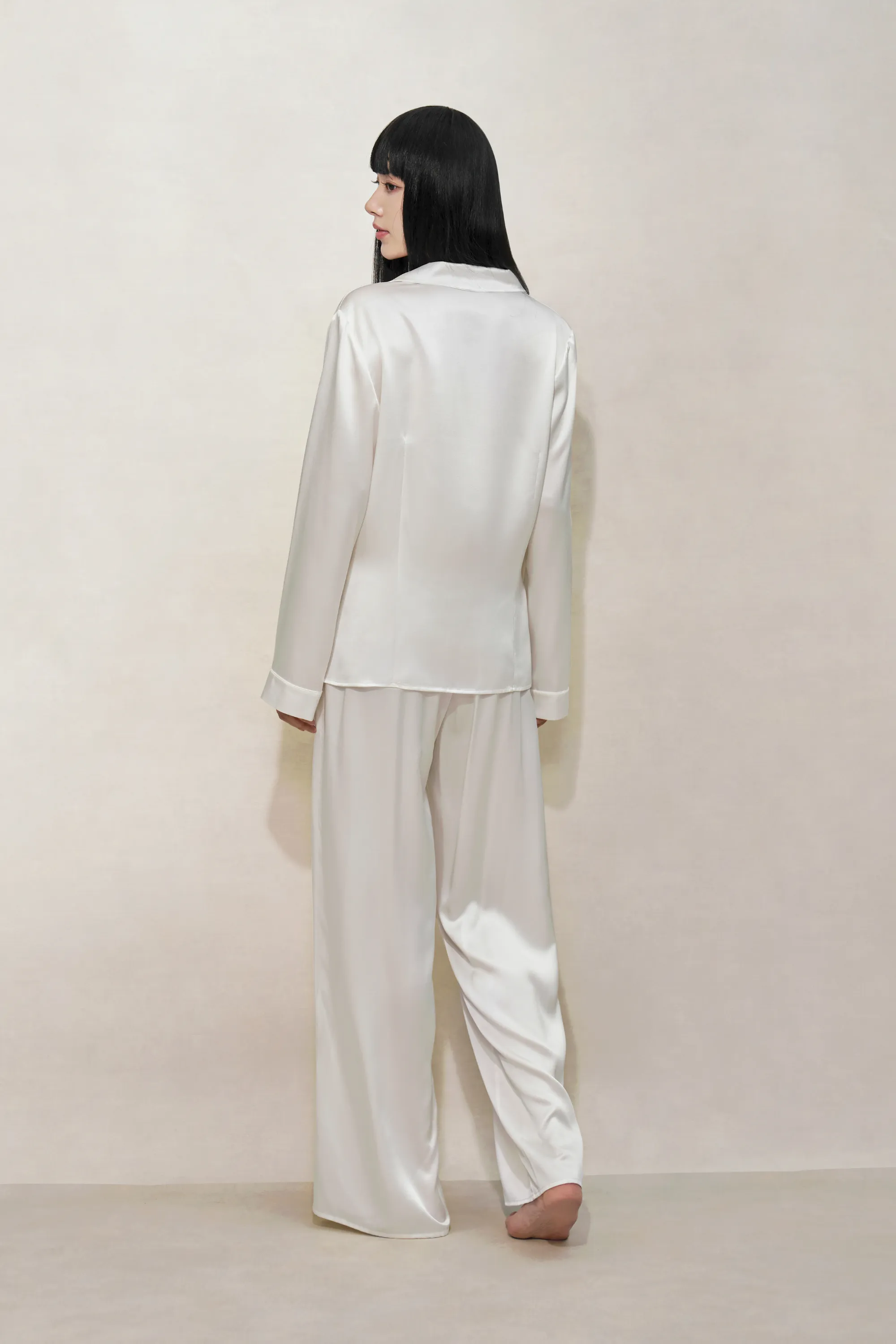 Pearl White Shell Silk Pyjamas Set