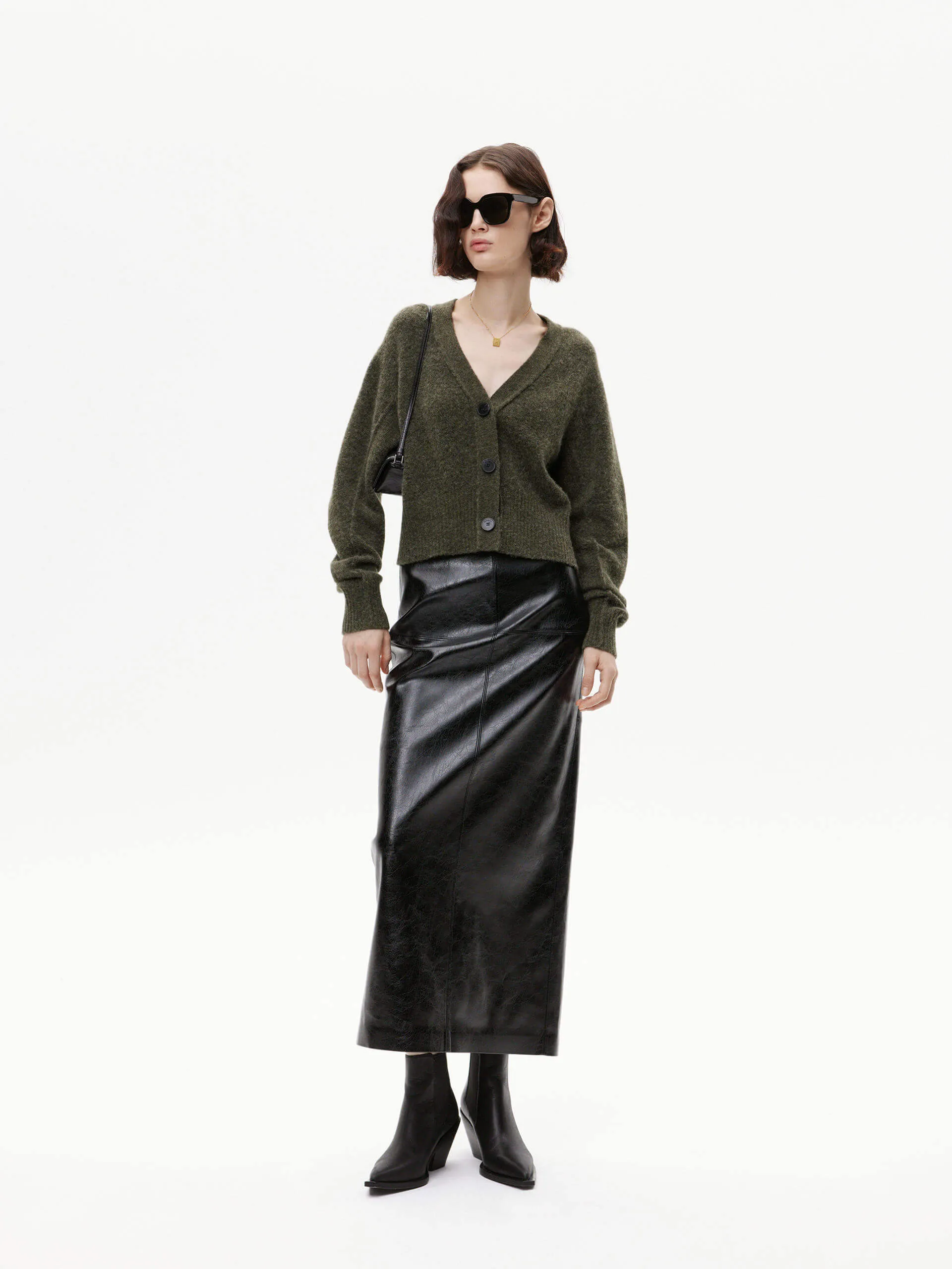 Ribbed Trim Cropped Cardigan