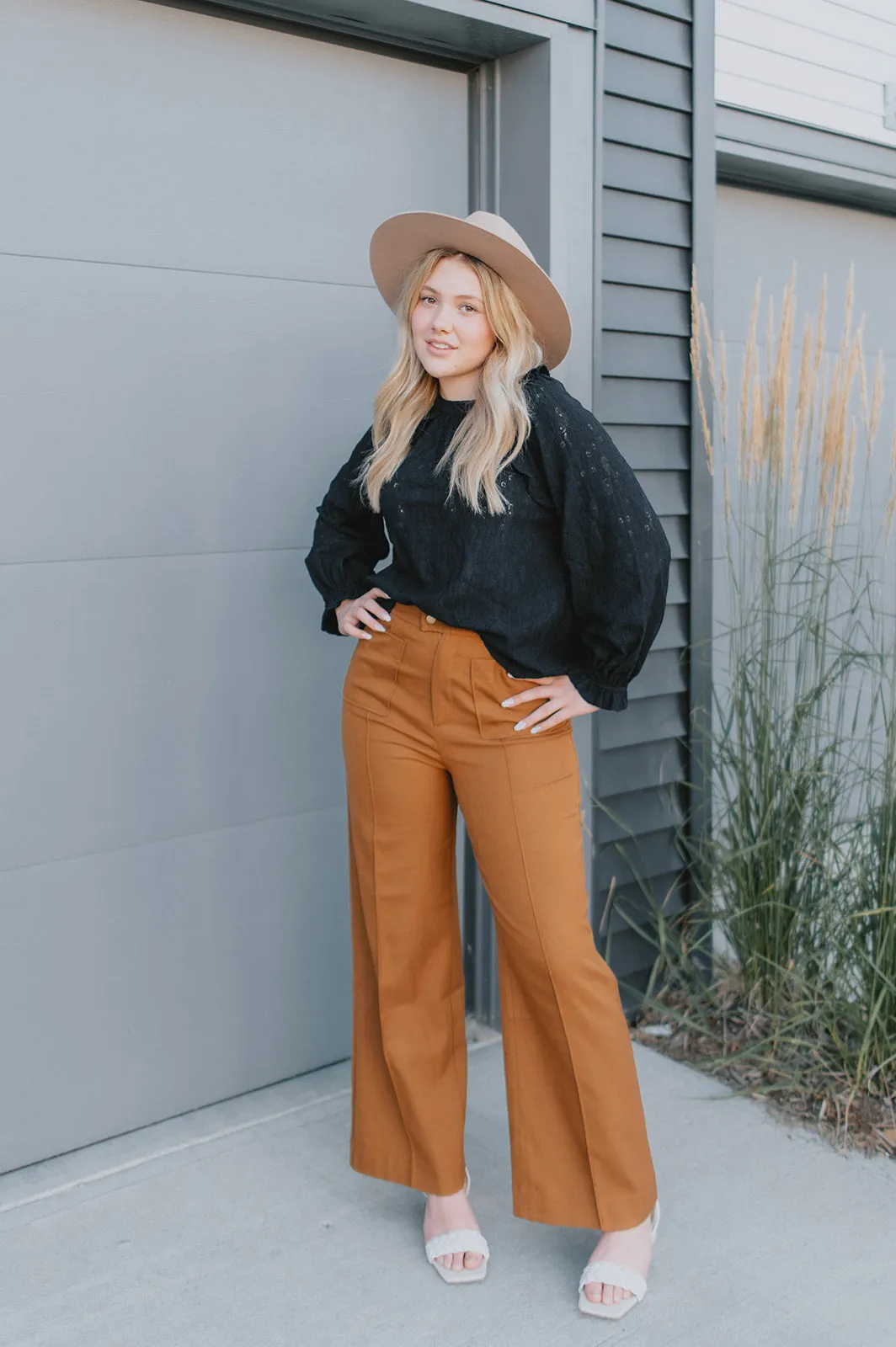 The Serenity Blouse - Black