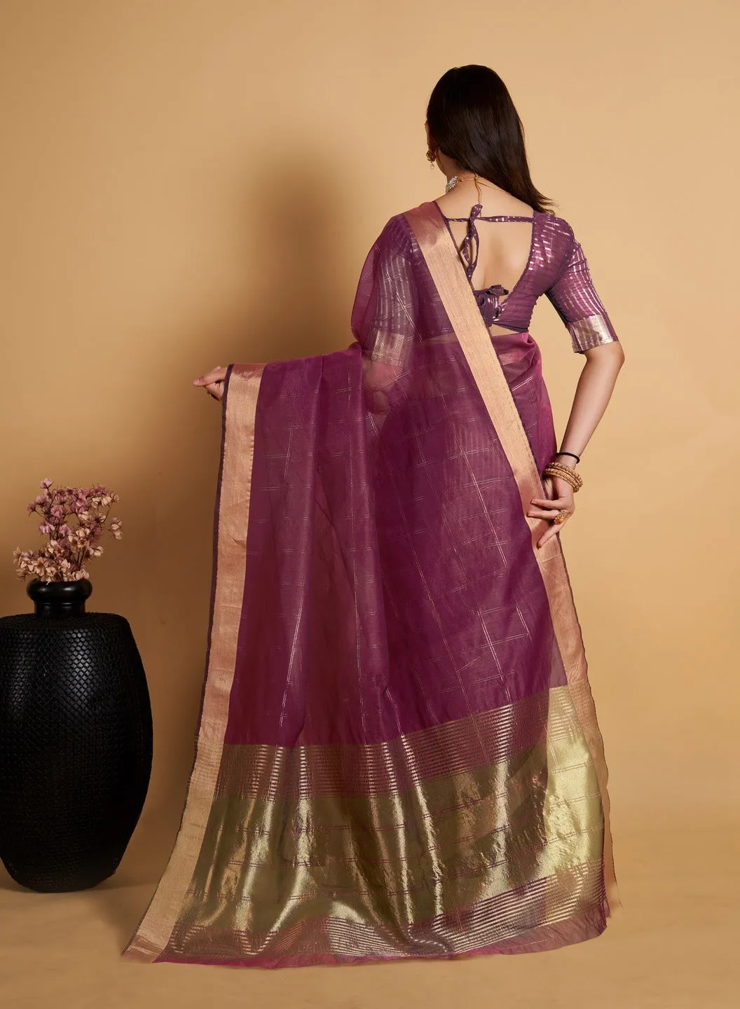 Women Party Wear Weaving Organza Silk Pink colour Saree with Un-Stitched Blouse